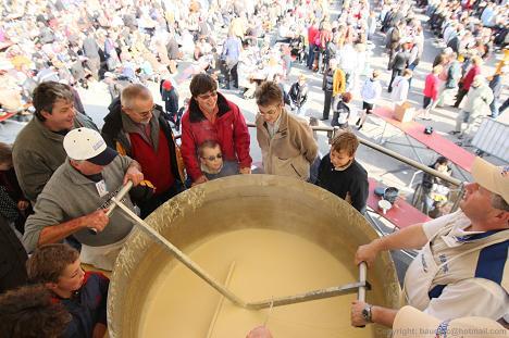 Fondue géante vendredi 12 janvier à Villard de Lans Fondue géante vendredi 12 janvier à Villard de Lans
