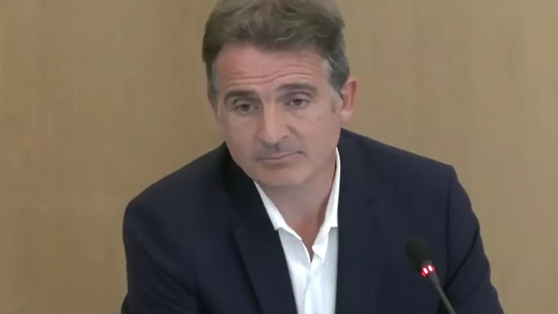 Affaire Piolle/Martin : "Vous allez devenir un boulet pour votre camp. Partez monsieur le maire"