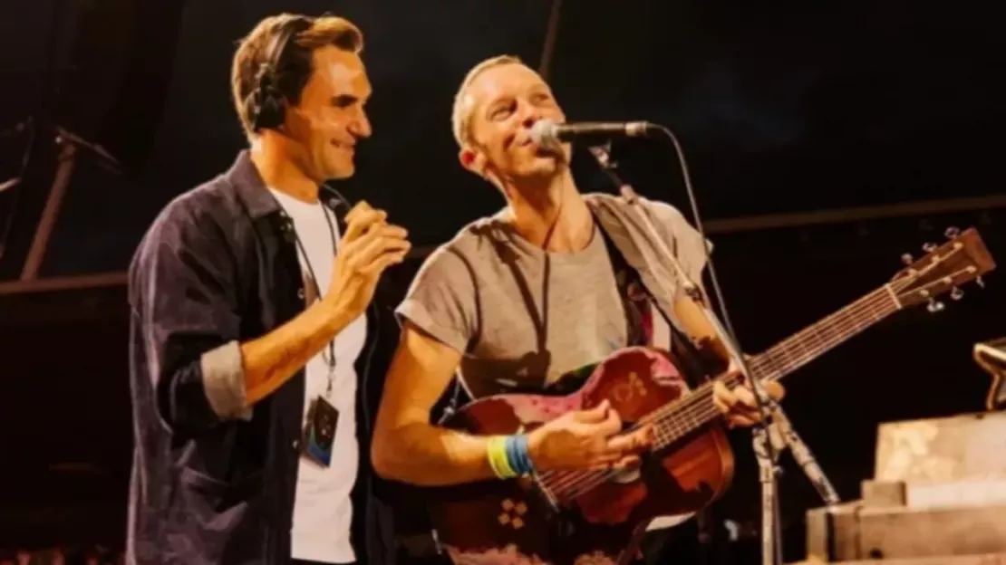 Coldplay chante en duo avec Roger Federer