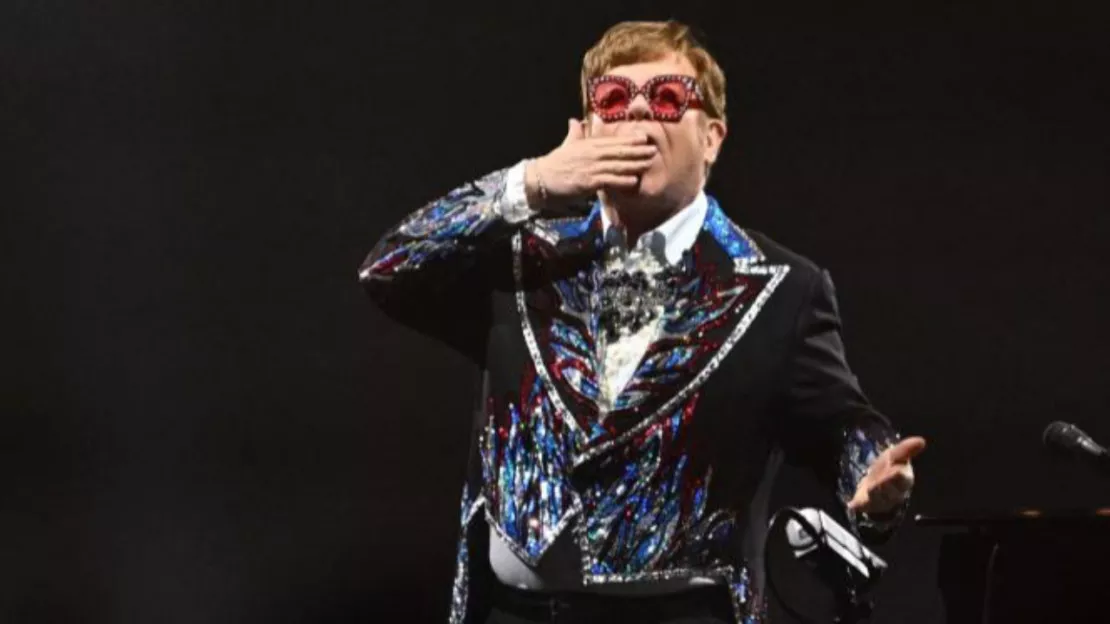 Elton John donne son dernier concert en Grande-Bretagne