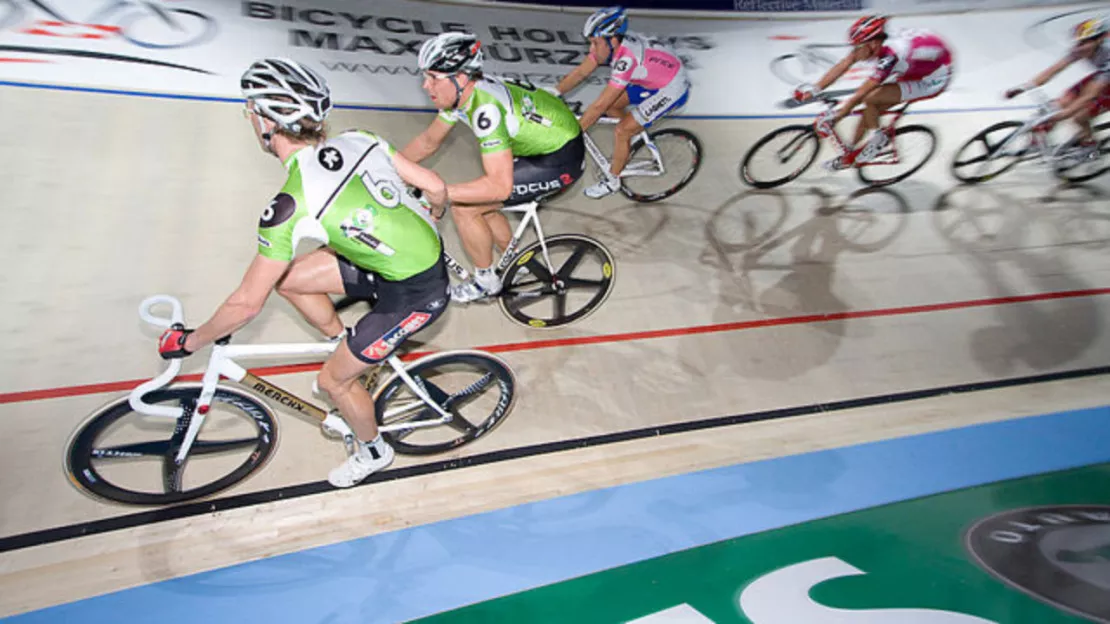 Grenoble : fin des Trois Jours Cyclistes et le Supercross moto au Palais des Sports