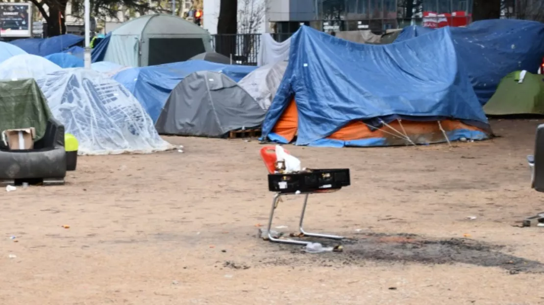 Grenoble : le campement sauvage du cours Berriat évacué