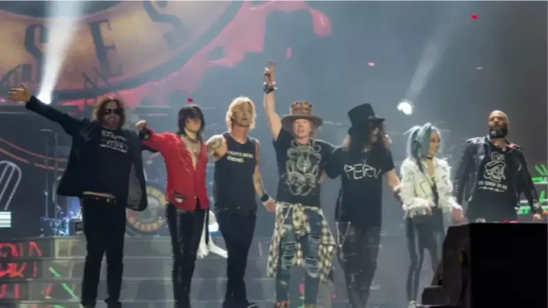 Guns N' Roses : "Paradise City" rentre dans le  "Billions Club" de Spotify