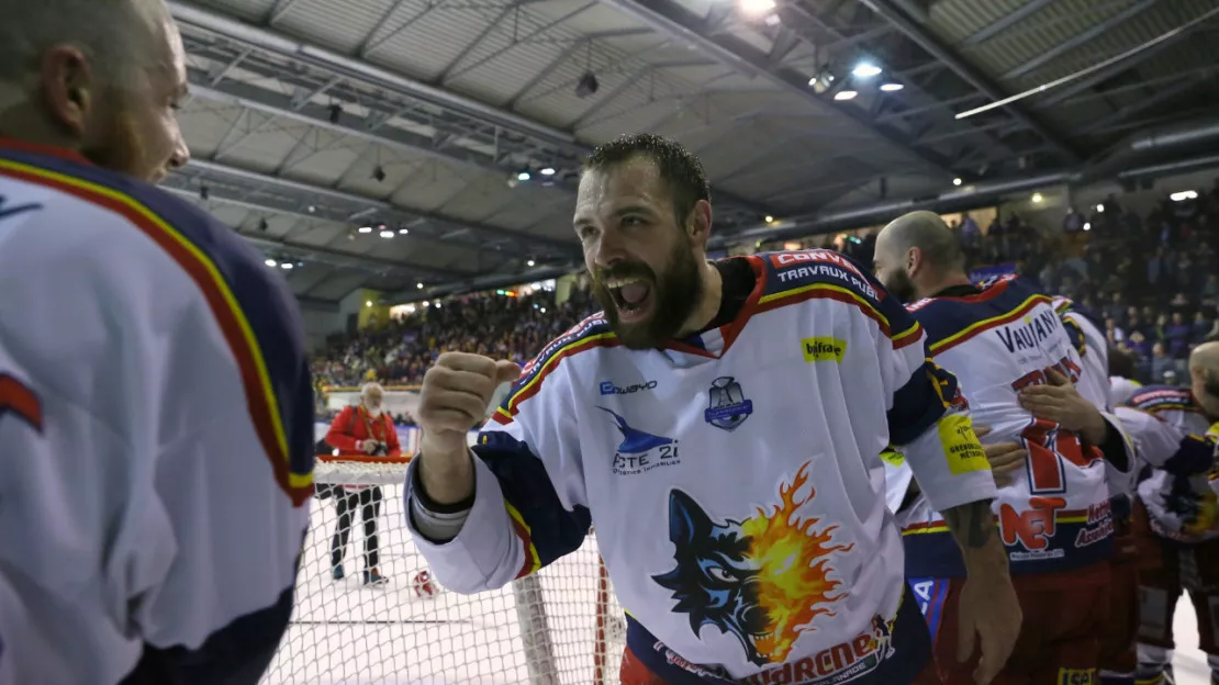 Hockey sur glace : Antonin Manavian, ancien défenseur des Brûleurs de Loups, prend sa retraite