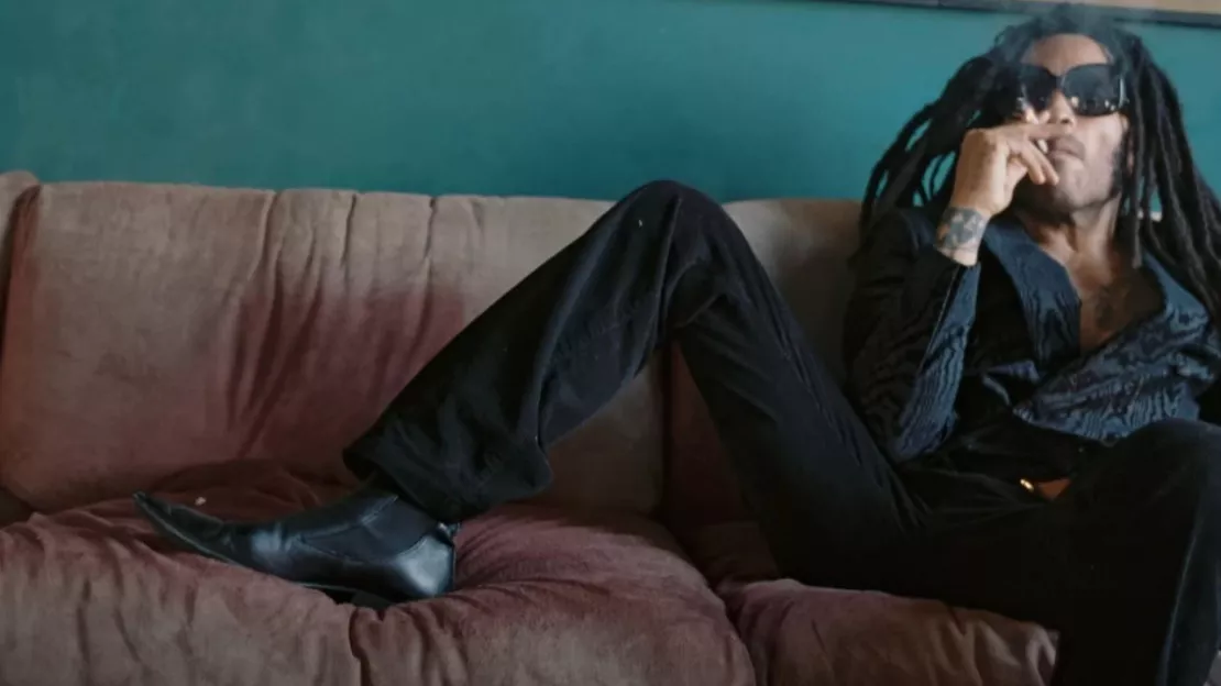 Lenny Kravitz se dévoile un peu plus dans le clip de "Honey"