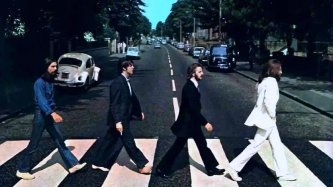 Les Beatles : "Now and Then" premier des charts en Angleterre