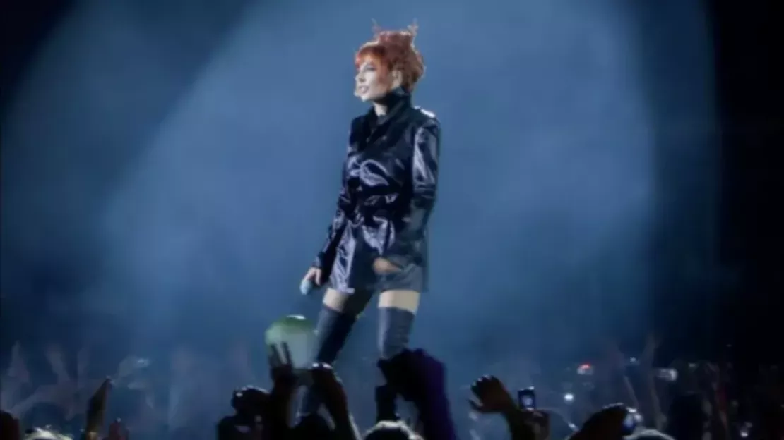 Mylène Farmer annonce-t-elle son retour ?