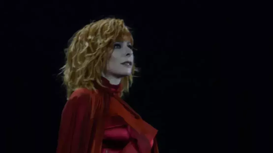 Mylène Farmer chamboule le box-office avec "Nevermore"