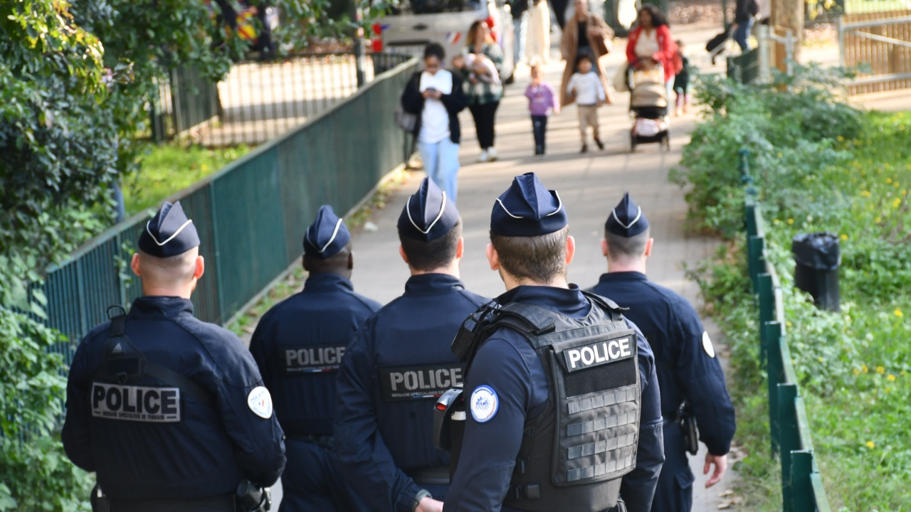 L'interpellation tourne mal à Echirolles : un policier grièvement blessé lors d'une chute dans les escaliers