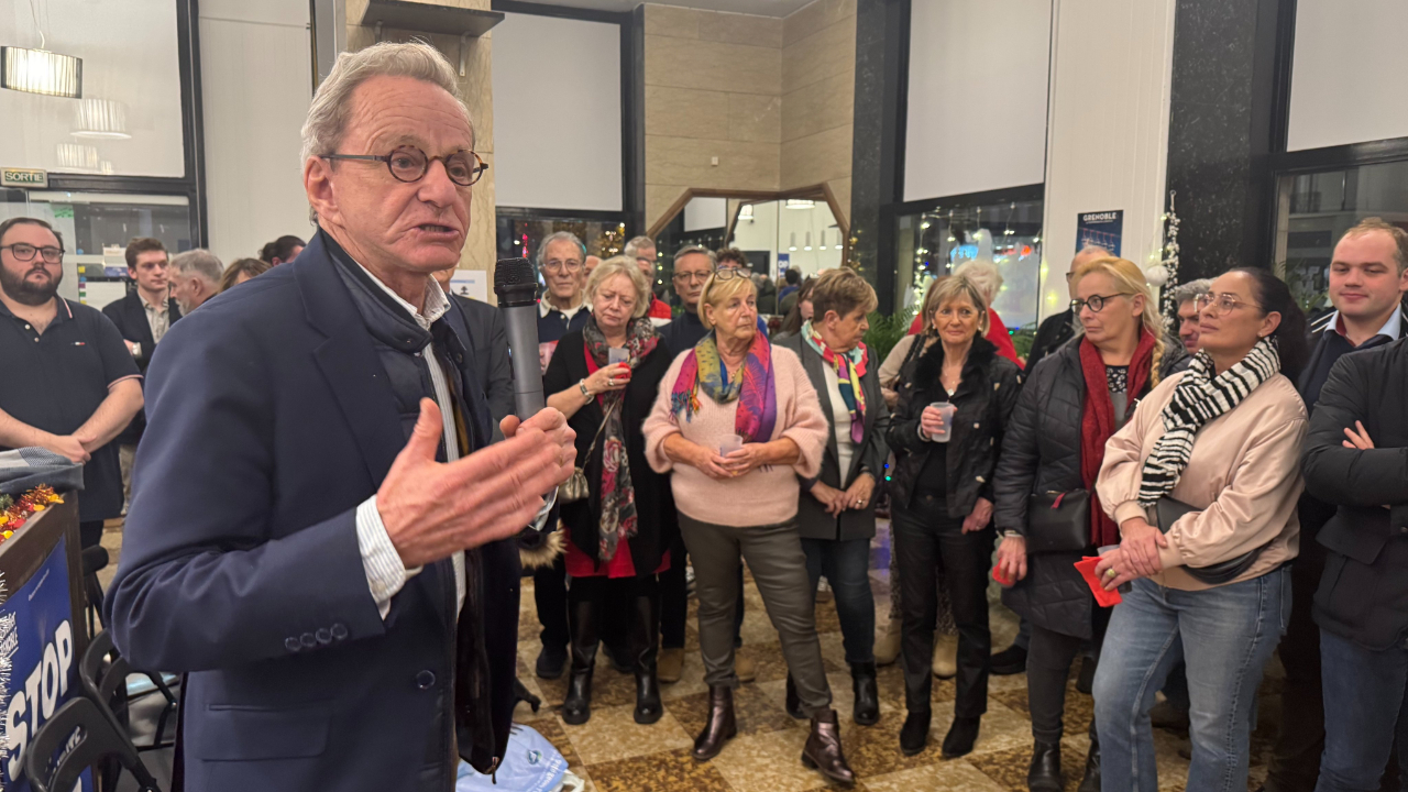 Municipales &agrave; Grenoble : Les R&eacute;publicains annoncent "leur plein soutien" &agrave; Alain Carignon