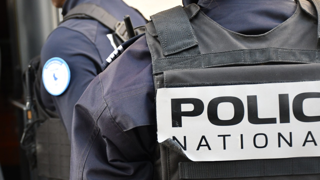 Échirolles : deux suspects interpellés après la découverte d’un pistolet lors d’une patrouille Échirolles : deux suspects interpellés après la découverte d’un pistolet lors d’une patrouille