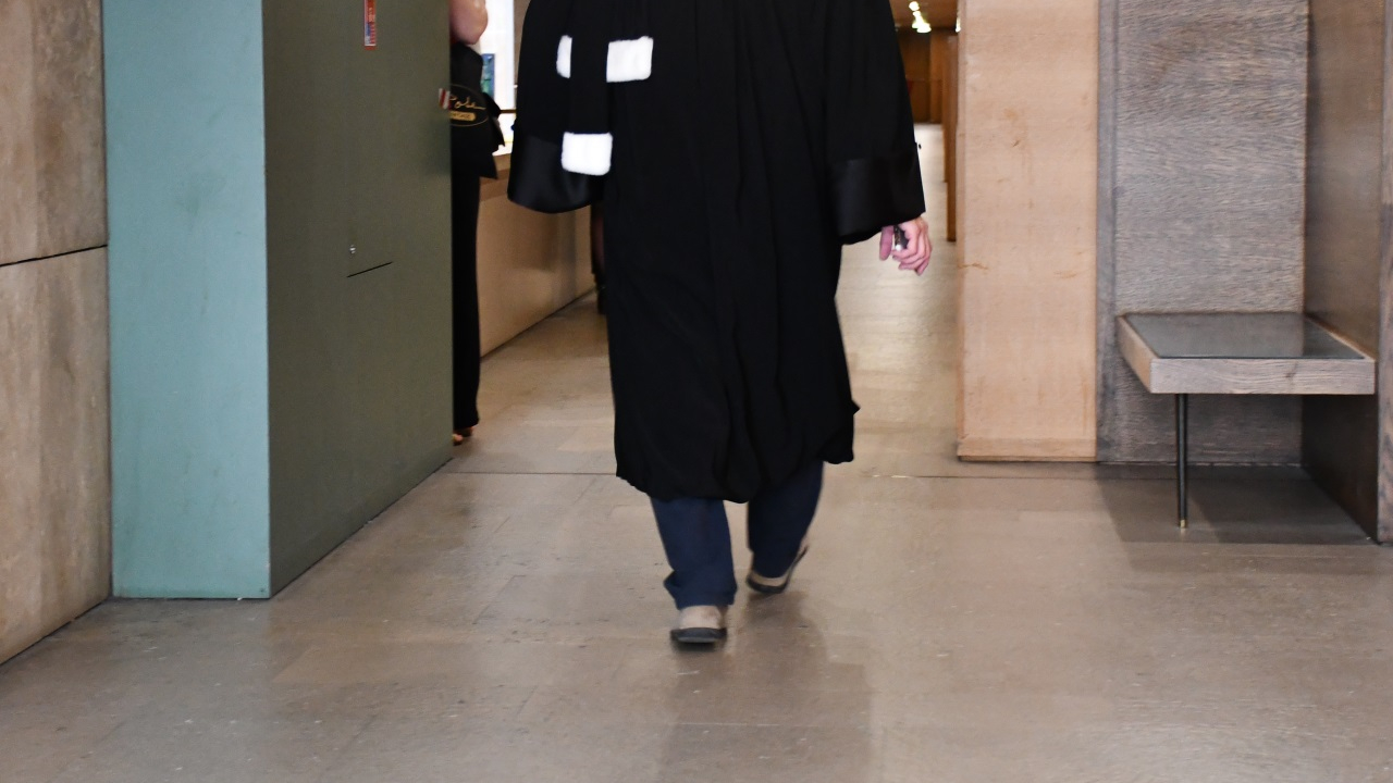 Coup de cutter pour un simple vol de salade : un homme lourdement condamné à Grenoble Coup de cutter pour un simple vol de salade : un homme lourdement condamné à Grenoble