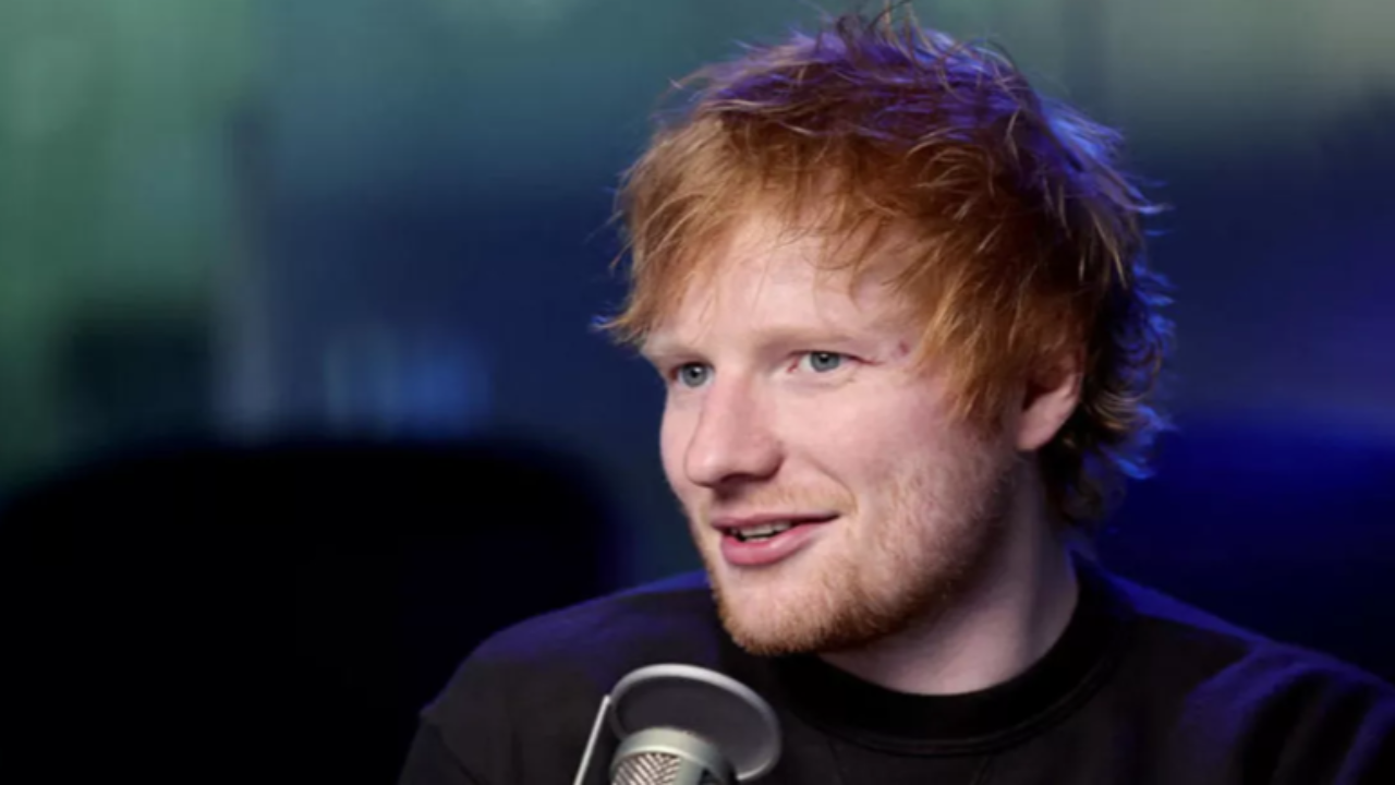 Ed Sheeran surprend ses fans avec le titre "A Beautiful Game" Ed Sheeran surprend ses fans avec le titre "A Beautiful Game"