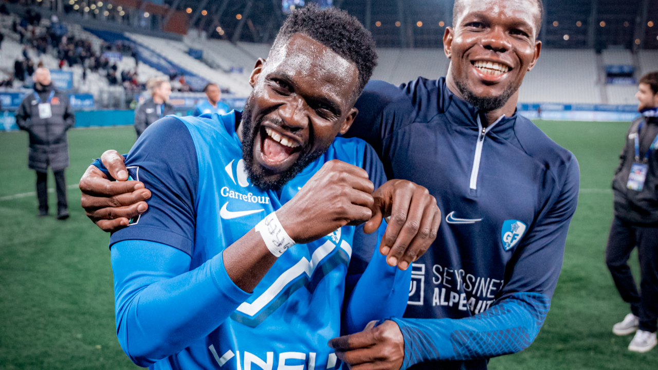 GF38-Caen : Grenoble se relance avec une fess&eacute;e (5-1)