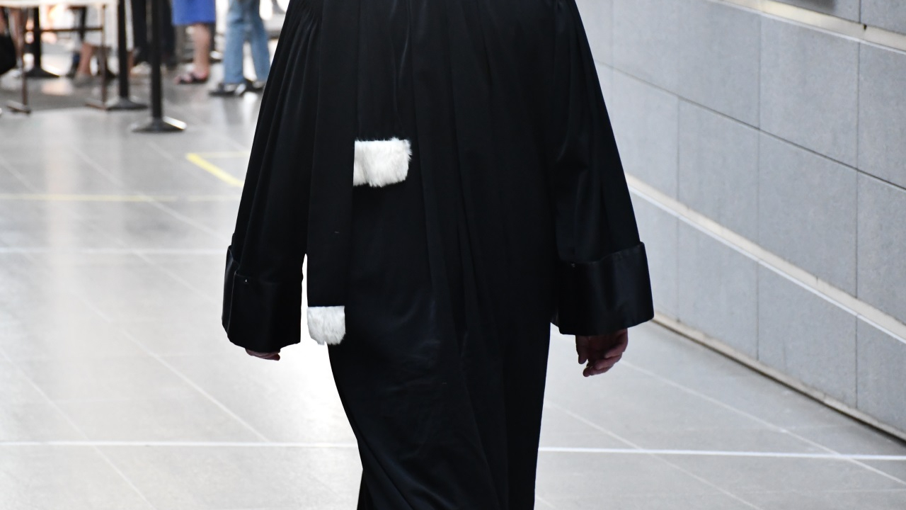 Grenoble : condamné pour avoir menacé de tuer son frère s'il ne lui donnait pas un bijou appartenant à leur défunt père