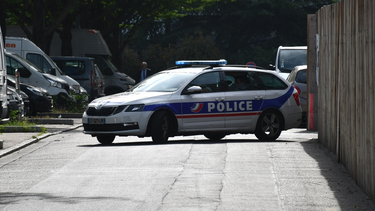 Grenoble : interdit de séjour, un homme interpellé une seconde fois dans le quartier Mistral Grenoble : interdit de séjour, un homme interpellé une seconde fois dans le quartier Mistral