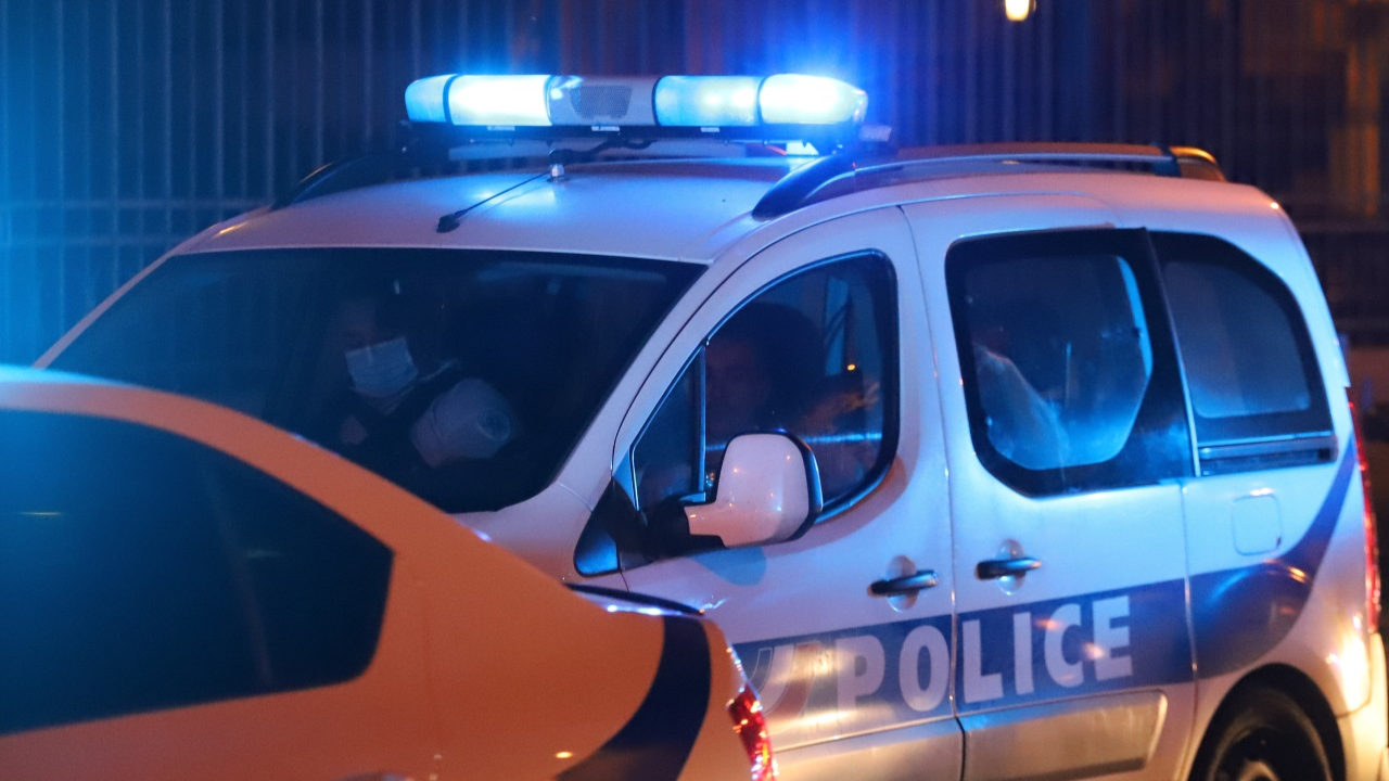 Grenoble&nbsp;: un homme victime d&rsquo;un coup de couteau dans son appartement