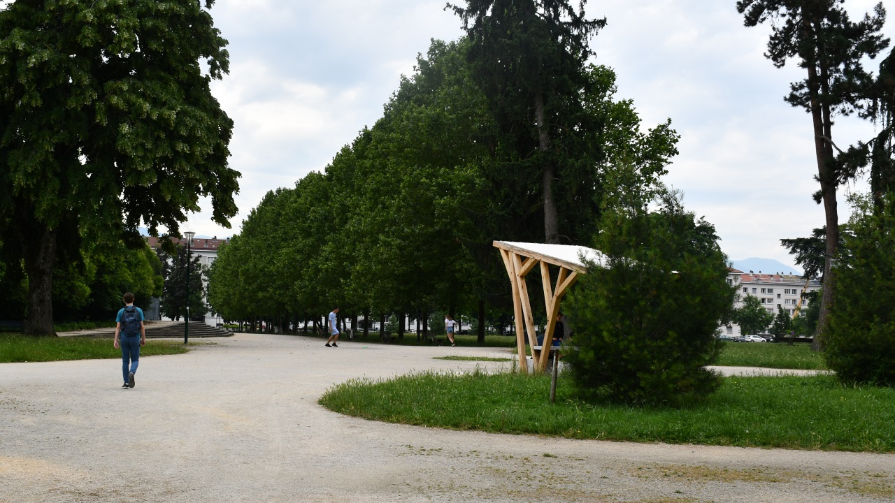 Grenoble&nbsp;: une jeune fille de 15 ans victime d&rsquo;un viol au parc Paul-Mistral