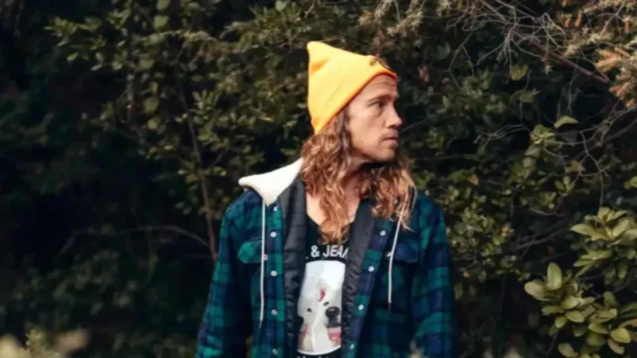 Julien Doré : pour son nouvel album, il fait appel à Sharon Stone