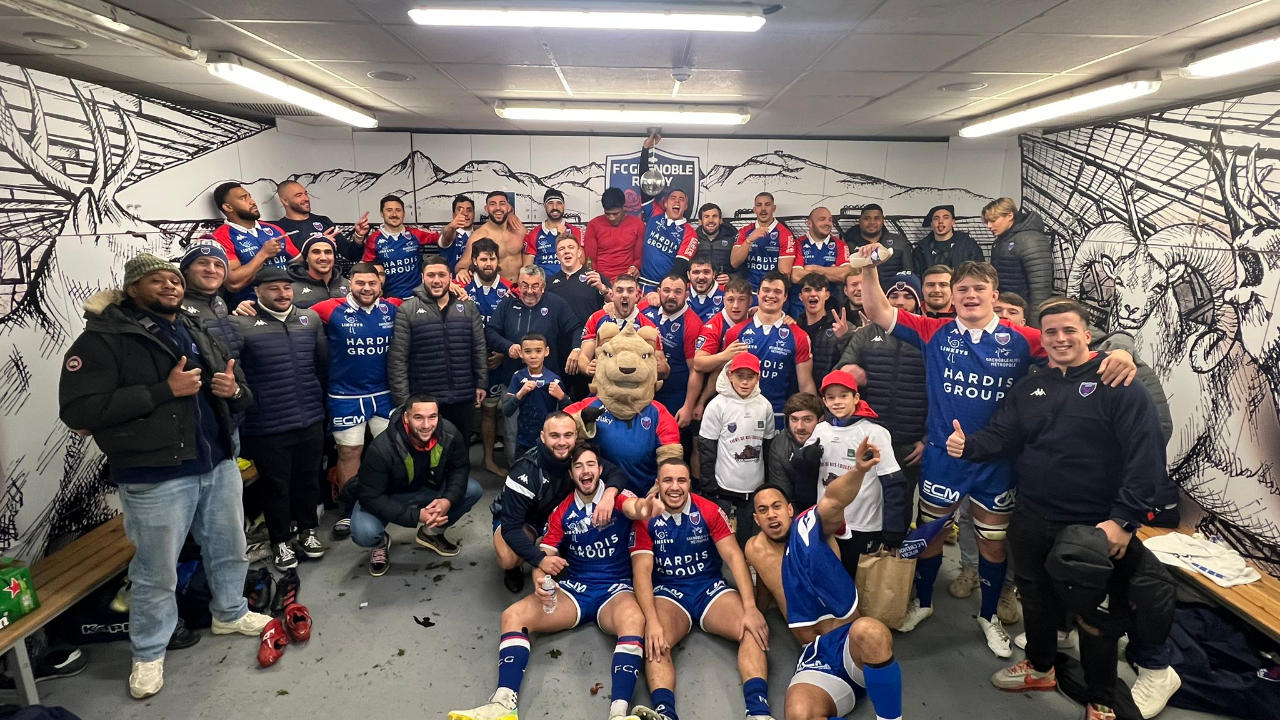 Le FC Grenoble bat Massy 38-15 avant la trêve hivernale Le FC Grenoble bat Massy 38-15 avant la trêve hivernale