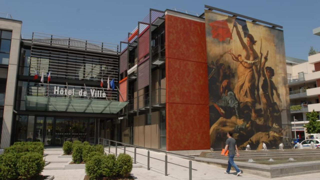 Manif contre la réforme des retraites : la mairie d’Echirolles restera fermée mardi matin Manif contre la réforme des retraites : la mairie d’Echirolles restera fermée mardi matin