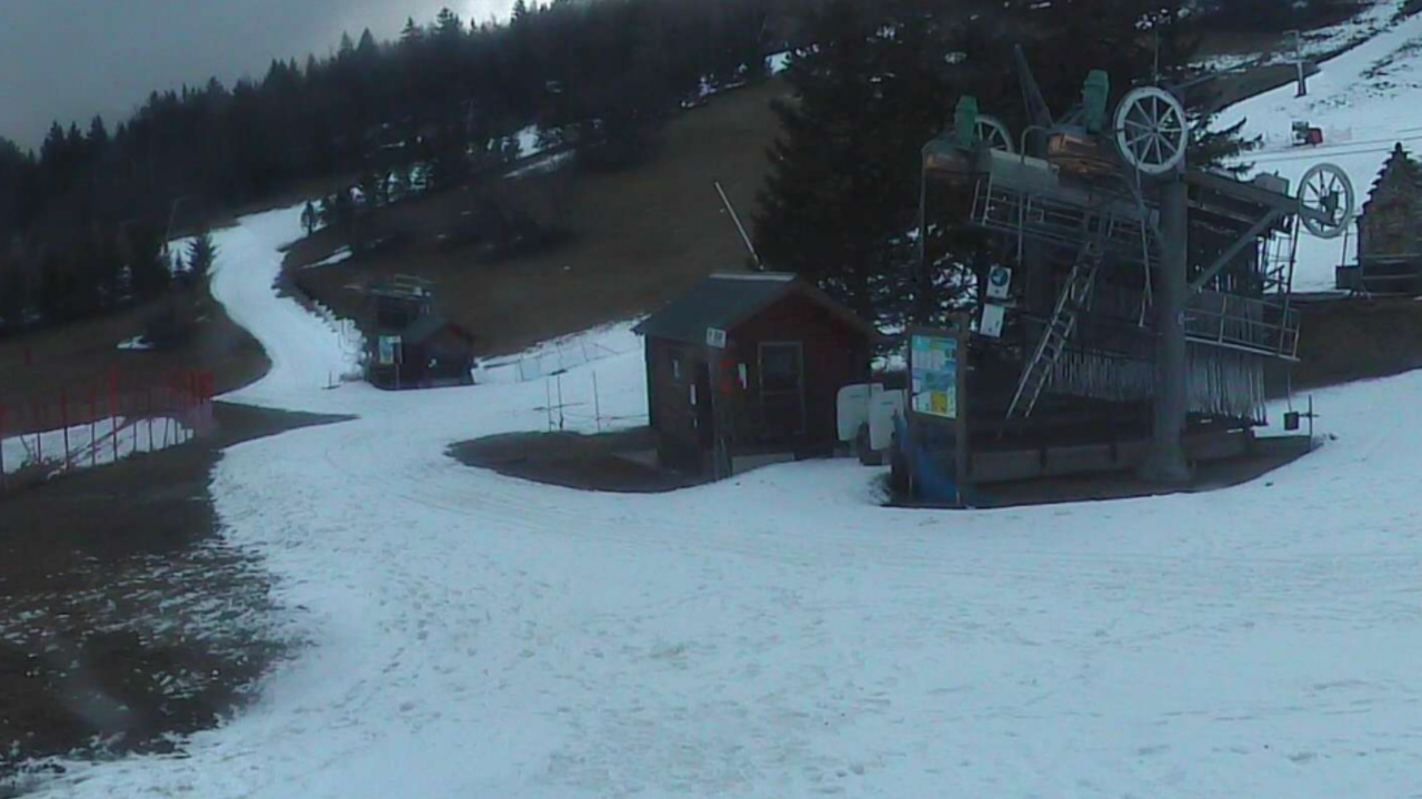 Manque de neige : deux stations emblématiques de l'Isère ferment déjà