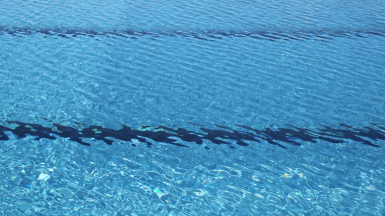 Piscine Jean Bron : la mairie de Grenoble &eacute;voque une "saison exceptionnelle"