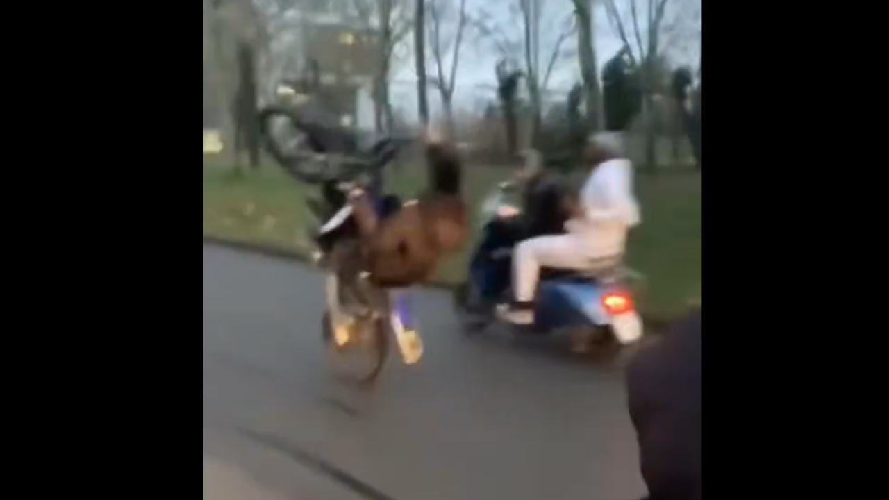 Rodéos entre Echirolles et Grenoble : le rappeur Sadek tournait son clip dans l'agglo