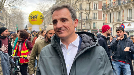 Eric Piolle signe la pétition contre la reconduction de CNEWS sur la TNT Eric Piolle signe la pétition contre la reconduction de CNEWS sur la TNT