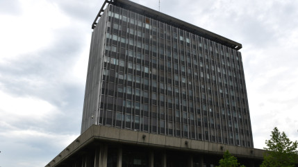 Grenoble : la Ville condamnée à payer deux fois 1500 euros à la Métropole