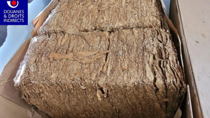 Grenoble : quatre tonnes de tabac, destinées à la revente, saisies par les douanes