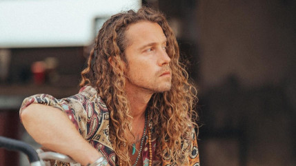 Julien Doré évoque son personnage dans "Panda"