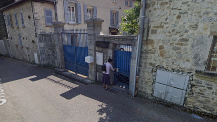 L'école catholique traditionaliste menacée de fermeture par le préfet après un rapport salé L'école catholique traditionaliste menacée de fermeture par le préfet après un rapport salé