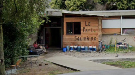 L'UNI réclame le démantèlement du camp de migrants du campus de Grenoble L'UNI réclame le démantèlement du camp de migrants du campus de Grenoble