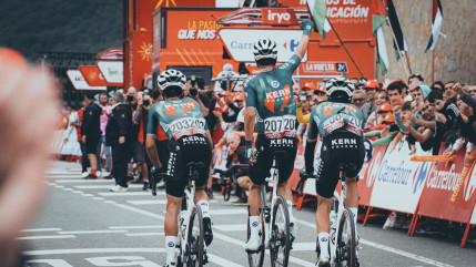 Le Tour d'Espagne au pied des Alpes ? La Vuelta pourrait passer par Grenoble Le Tour d'Espagne au pied des Alpes ? La Vuelta pourrait passer par Grenoble