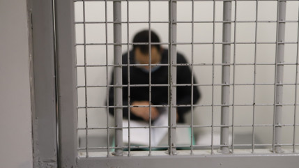 Près de Grenoble : le voisin qui avait appelé les secours pour un double meurtre se retrouve derrière les barreaux Près de Grenoble : le voisin qui avait appelé les secours pour un double meurtre se retrouve derrière les barreaux