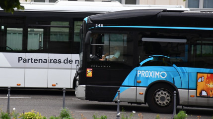 Près de Grenoble : un adolescent dans un état critique après avoir été percuté par un bus Près de Grenoble : un adolescent dans un état critique après avoir été percuté par un bus