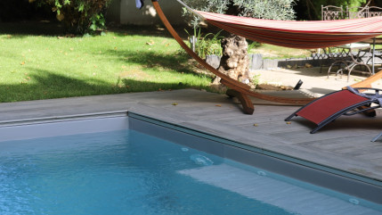 Près de Grenoble : un jeune homme se noie dans sa piscine Près de Grenoble : un jeune homme se noie dans sa piscine