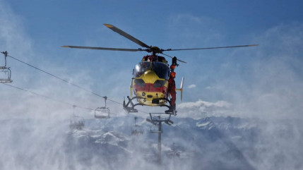 Randonneurs perdus, fracture du fémur, chute à ski : les vacances débutent fort pour les secouristes isérois Randonneurs perdus, fracture du fémur, chute à ski : les vacances débutent fort pour les secouristes isérois